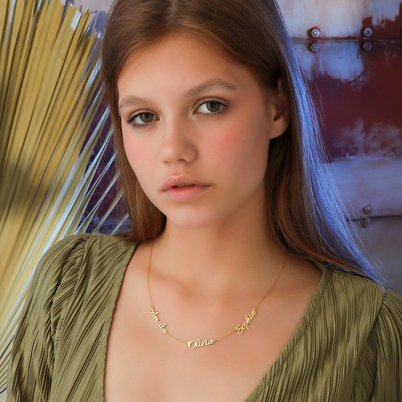 Personalized Dainty Name Necklace 3 Names made of 925 Sterling Silver Mom Family Necklace with Children's Names Christmas Gift