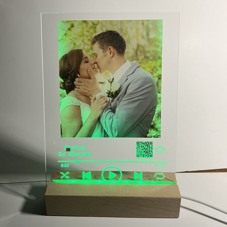 Personalized LED Music & Photo Plaque Night Light, Custom Couple Song Music Plaque Music Art Romantic Gifts, Custom Couple Picture Plaque