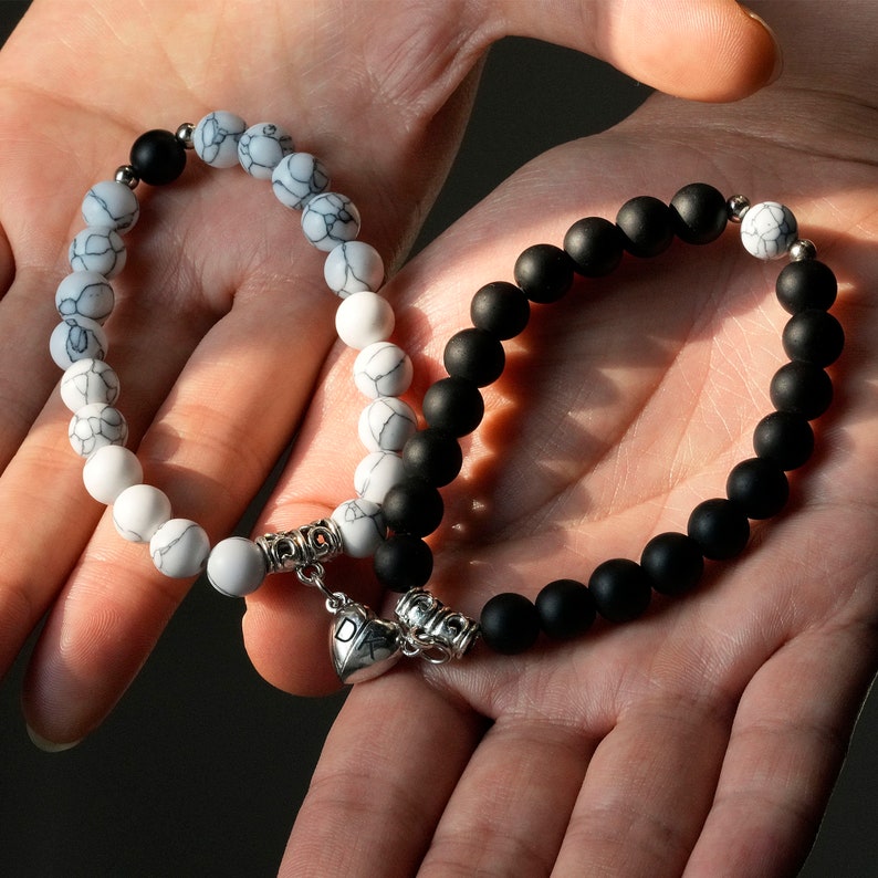 Custom Couple Initial Magnetic Bracelet, Engraved Initial Bracelet, Valentine's Day Gift, Gift for Girlfriend, Gift for Boyfriend